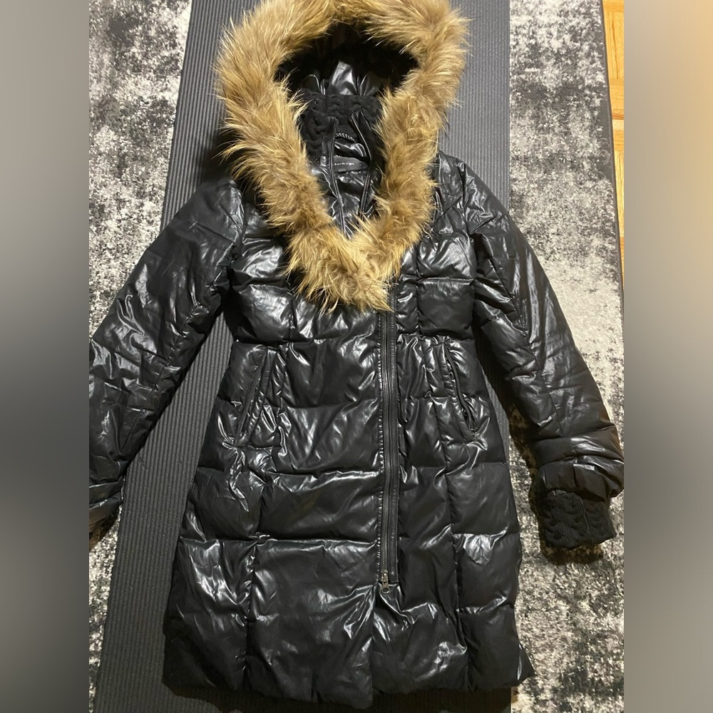 Mackage XS down jacket 3/4 with fur hood black almost not used